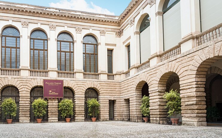 Passeggiata a palazzo Thiene