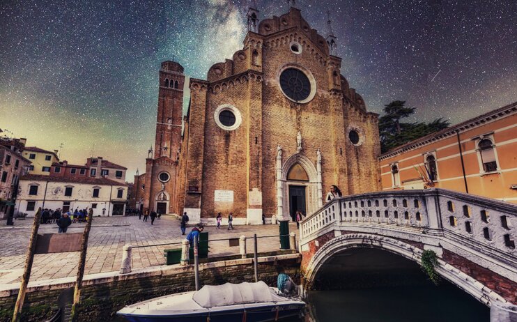 SOLD OUT - Chiesa dei Frari in notturna